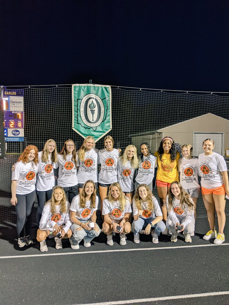 Alter Lady Knights Basketball tweet media