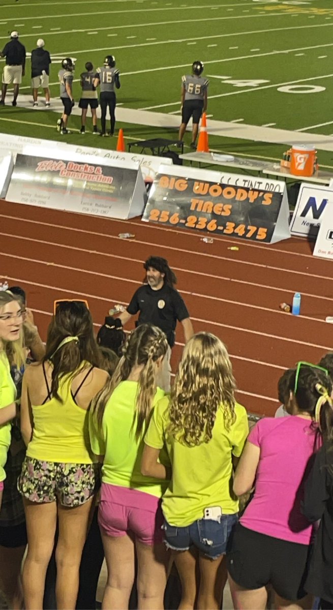 Shannon Hill, NBCT (@shill_dms) on Twitter photo Best SRO in Alabama! Officer Lundy is cheering with the student section and getting everyone on their feet! <a href="/dms_tcboe/">Drew Middle School</a> <a href="/LincolnBearsFB/">Lincoln High School Football</a> <a href="/lincolnhs/">Lincoln HS</a> Go Bears ๐ป Best SRO in Alabama! Officer Lundy is cheering with the student section and getting everyone on their feet! <a href="/dms_tcboe/">Drew Middle School</a> <a href="/LincolnBearsFB/">Lincoln High School Football</a> <a href="/lincolnhs/">Lincoln HS</a> Go Bears ๐ป