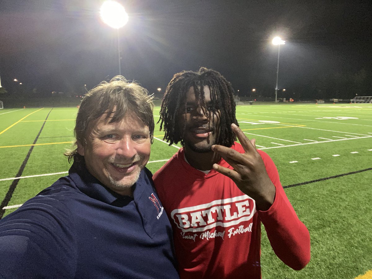 warriorfbsmhs's tweet photo. Let’s go!!!! Saint Michael 25 Paul VI 13. @melvinspriggs2 rushed for over 300 yards and 2 TDS and the Warriors played a violent defensive effort for our first WCAC victory. @FLSVarsity @qbcoachvell @THE_CoachDJ @CoachNice_SMHS @_Coach_Carp @tyrell_chatman @WarriorCoachBr1 https://t.co/gx1ybE7PzB