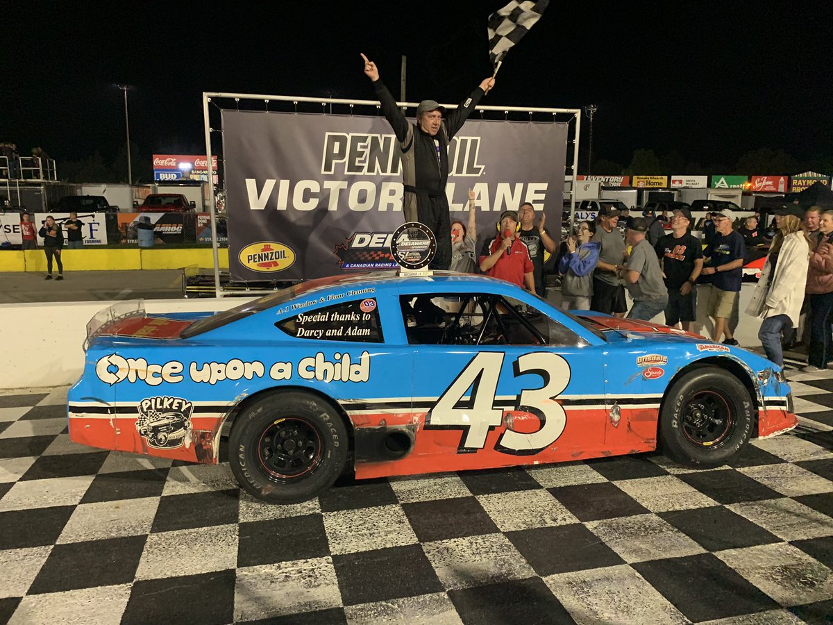 DelawareSpdway's tweet photo. Your 2022 Inventory Express Stock Series Champion  - #43 Jay Doerr 

2 - #36 Lane Zardo 
3 - #1 Trevor Collver 
4 - #22 Chase Pinsonneault 
5 - #89c Shawn Chenoweth https://t.co/XznOEBJPhB
