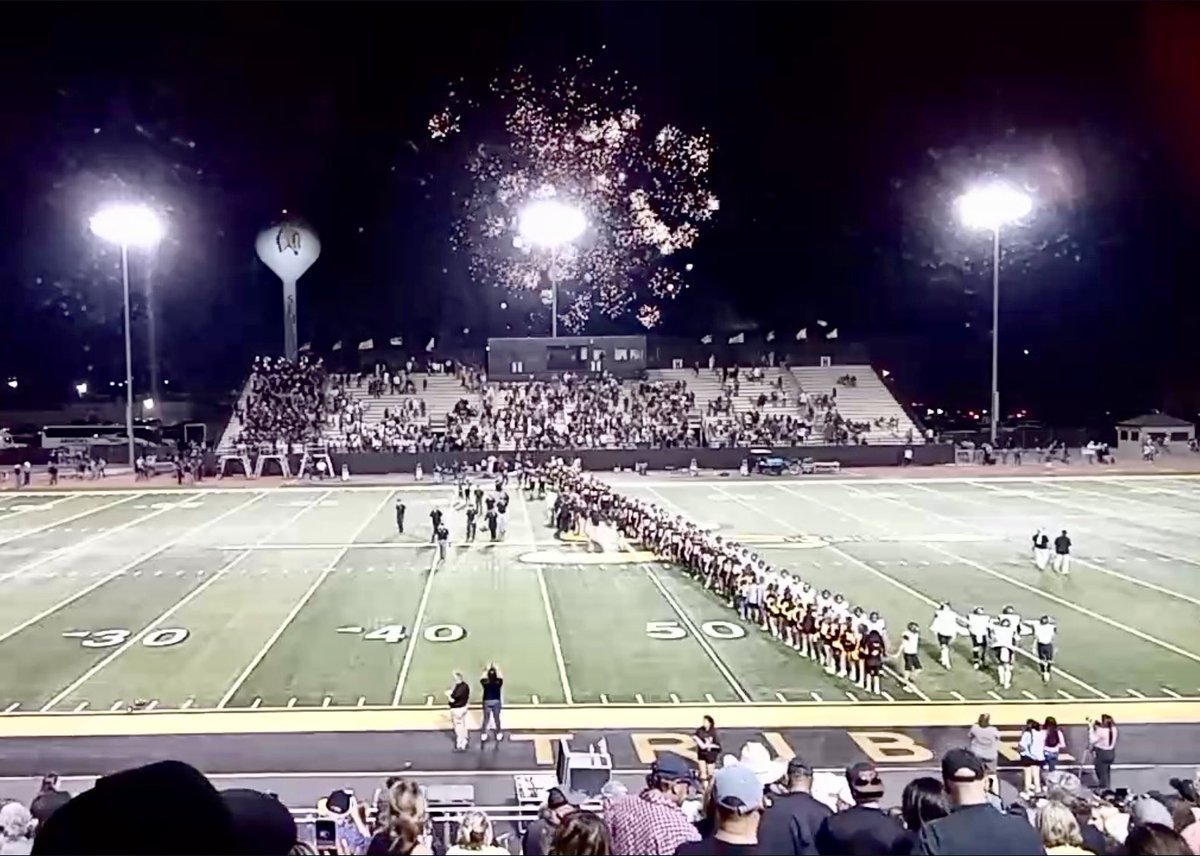 Great win, #TR1BE! FINAL: Seminole 36, Andrews 15