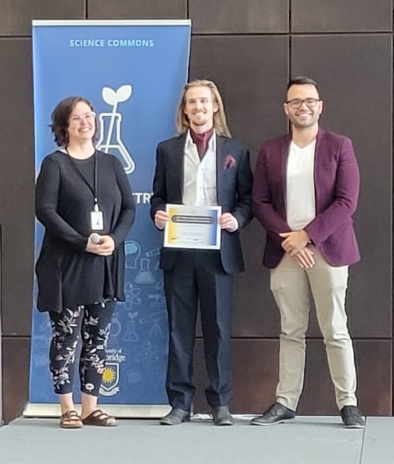 trushar_7's tweet photo. I'm incredibly honored to work with talented group of trainees in my lab. Congratulations to Zach, Mitch, @Darren_Gemmill, &amp; @jenn_let for winning 1st prizes in BSc, MSc, PhD and Innovation categories, respectively during the annual Chinook Symposium @UofLArtsci @uLethbridge. 1/2 https://t.co/OXKdVmzjd0