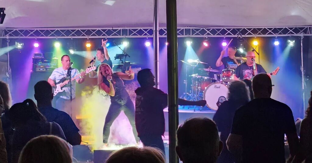 Mt. Olive kicking some ass at Ho Fest, Oshkosh! 

#livemusic #livesound #liveproduction #mtolive #mtoliverocks instagr.am/p/CilyOIFjSGR/