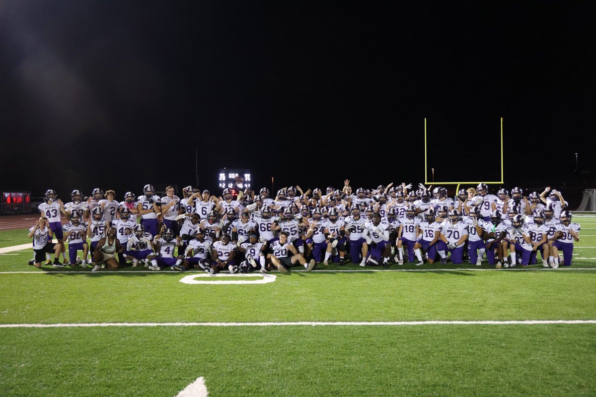 .<a href="/EurekaFootball/">EHS Wildcat Football</a> wins on the road over Marquette, 35-28! Great spirit and Catpound tonight! #ehs63025 #EUR