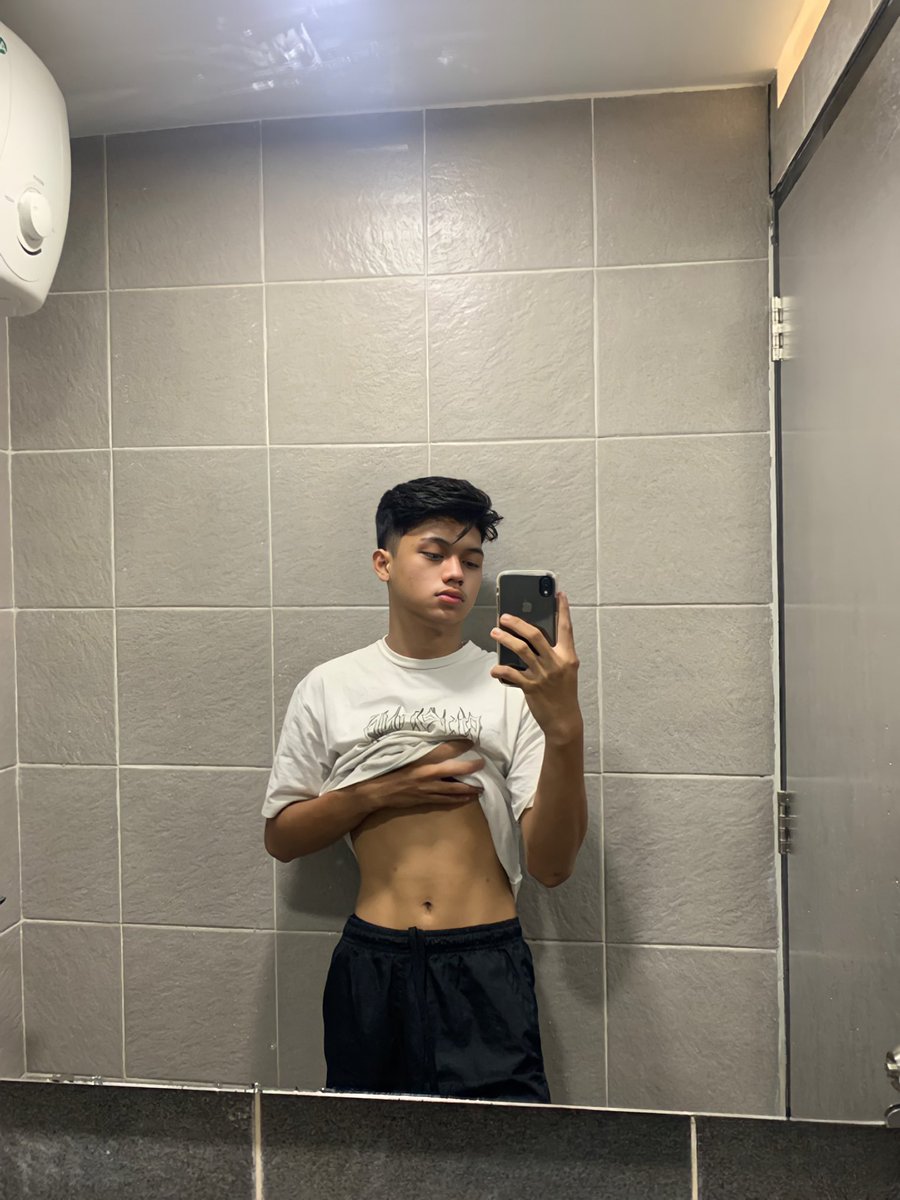 Manis Legit🍦 tweet media