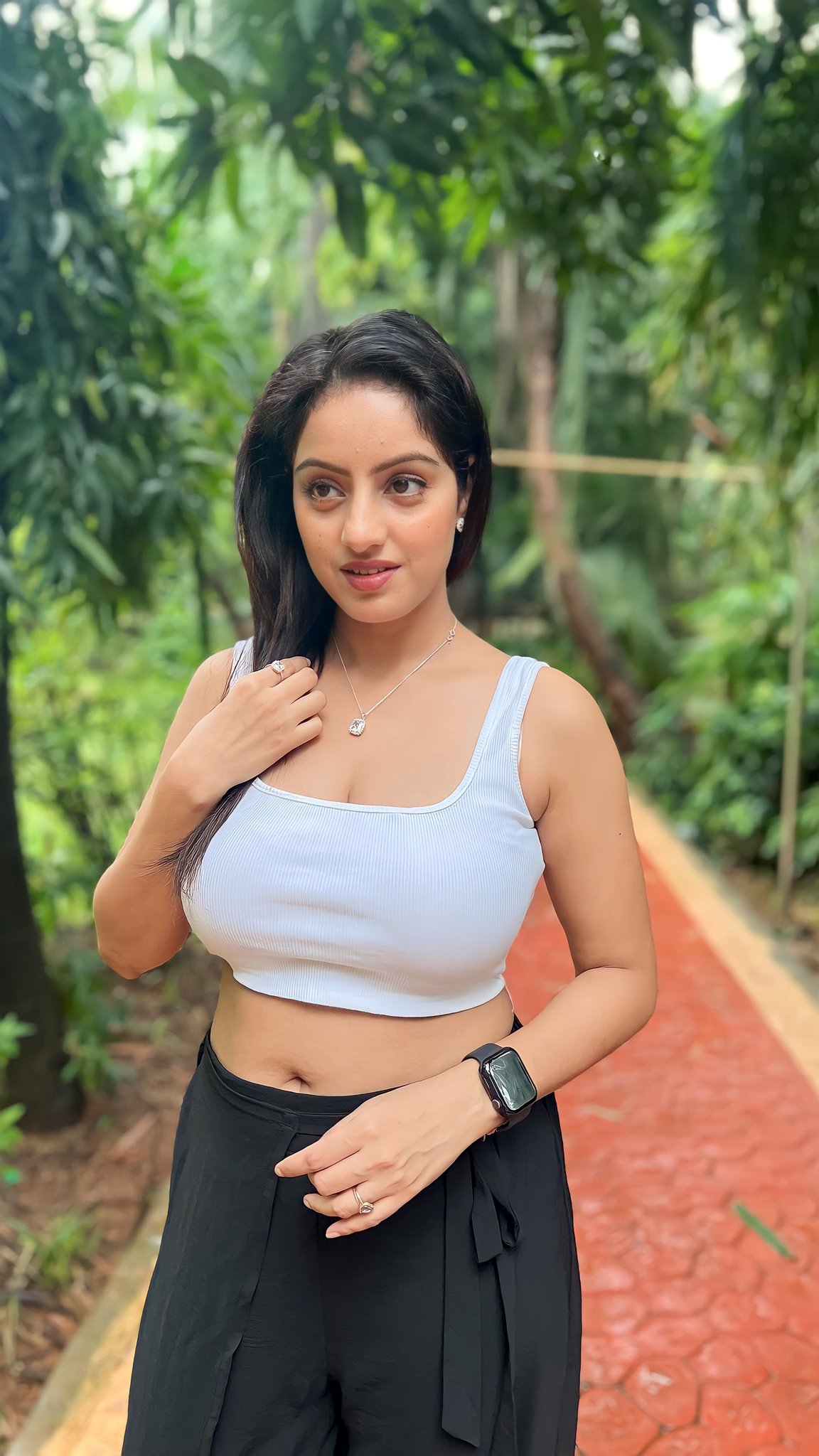 Fc1-pz0XgAAXVY2?format=jpg&name=large