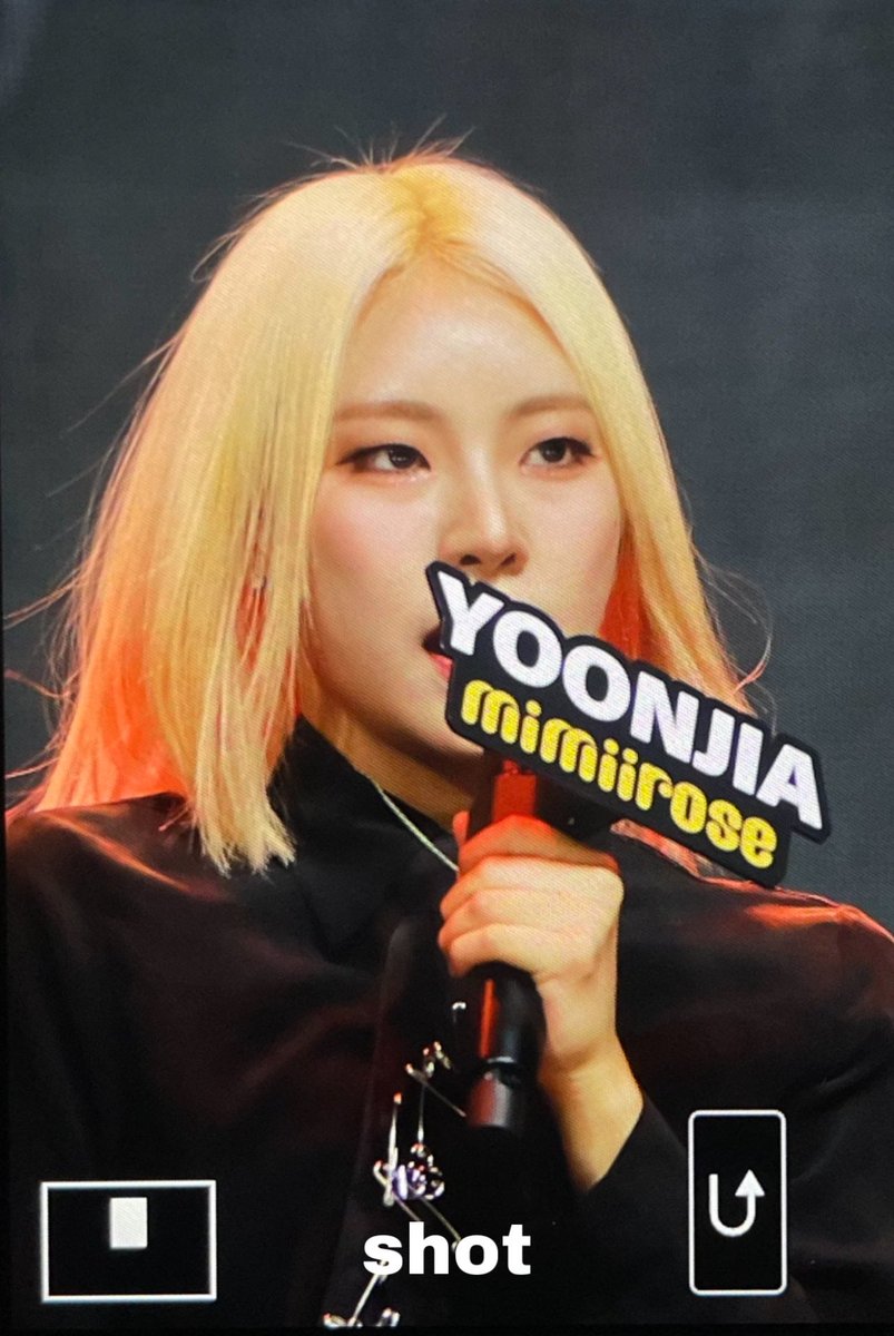 shot_220916's tweet photo. 220916 @mimiirose_YESIM #미미로즈 #mimiirose #윤지아 #지아 https://t.co/I7KWYqG3Aq
