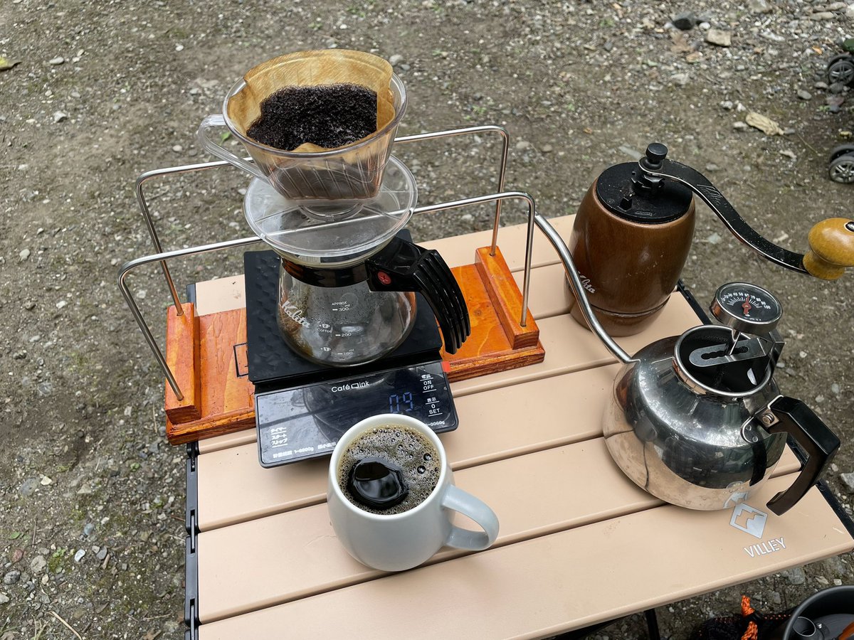 ソロキャンプは多分一生続ける趣味になりそう

今欲しいのはAuroraaudioのGTQ2か
スノーピークの焚き火台です