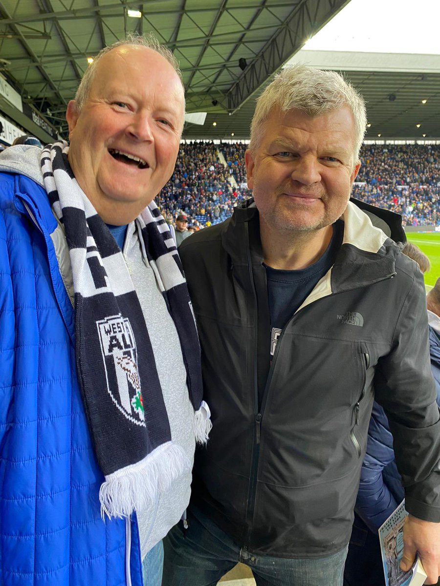 gantrycranes's tweet photo. #WBA TICKET #COMPETITION 
AG Cranes are offering a pair of #WBA tickets in the Halfords Lane Stand directly behind the #Baggies dugout for the @SwansOfficial game 1st October kick off 3pm at the #Hawthorns.

Simply retweet this &amp; follow us for a chance to win. #baggies Good luck. https://t.co/0zVKjQUC5z