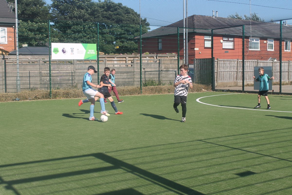 ⚽ Join us this evening for free football on the 5-a-side kick pitch at Rochdale AFC!

⏰ 5-6pm: ages 8 - 11
⏰ 6-7pm: ages 11-14

➡️ No need to book, just turn up!

#PLkicks