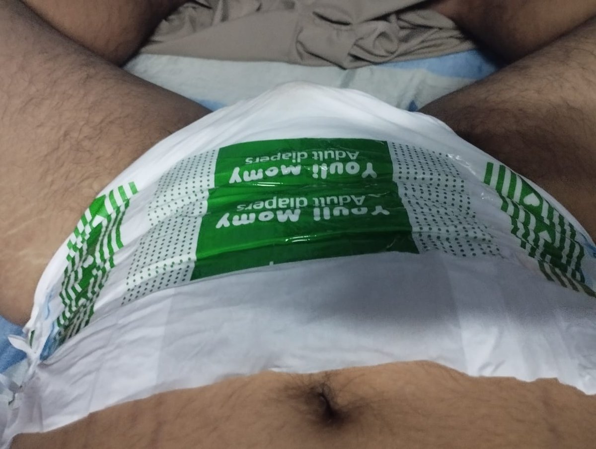 dlmalay13's tweet photo. Ada sesiapa nak tolong tukarkan Pampers saya? https://t.co/G2AiDoa7zM