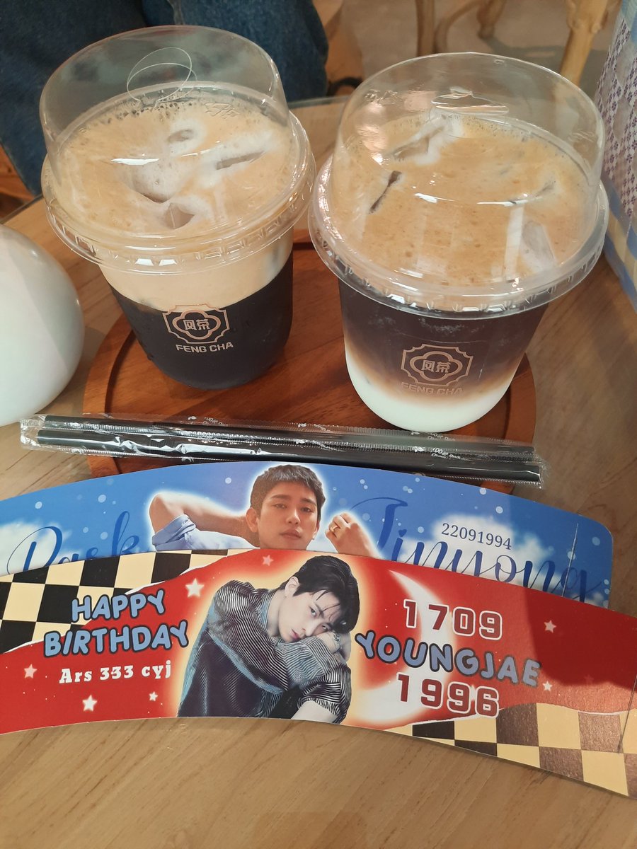 Tikja_JayB's tweet photo. 📍Feng Cha 凤茶 เฟิ่งฉา
#Fengcha #Fengchacnx #凤茶 #เฟิ่งฉา #เฟิ่งฉาเชียงใหม่ #เชียงใหม่ #CafeChiangmai https://t.co/dT4vNaCUA4