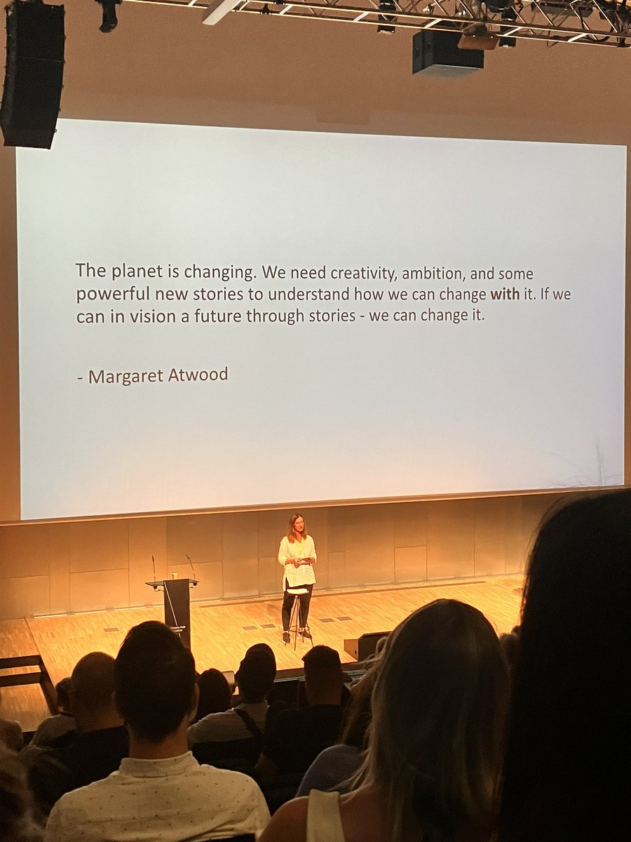 GuillemFerran's tweet image. Linear or explorative is all about people. Trust and hope with future generations. Will the people read in the future?   #futurelibrary @FuturelibraryNO @annebeatehovind #sdd2022