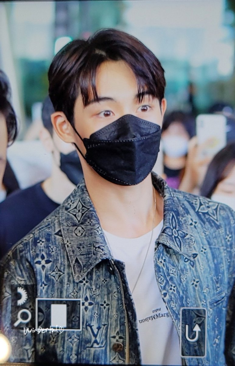 𝐖𝐈𝐍𝐃𝐄𝐑𝐅𝐔𝐋♡ tweet media