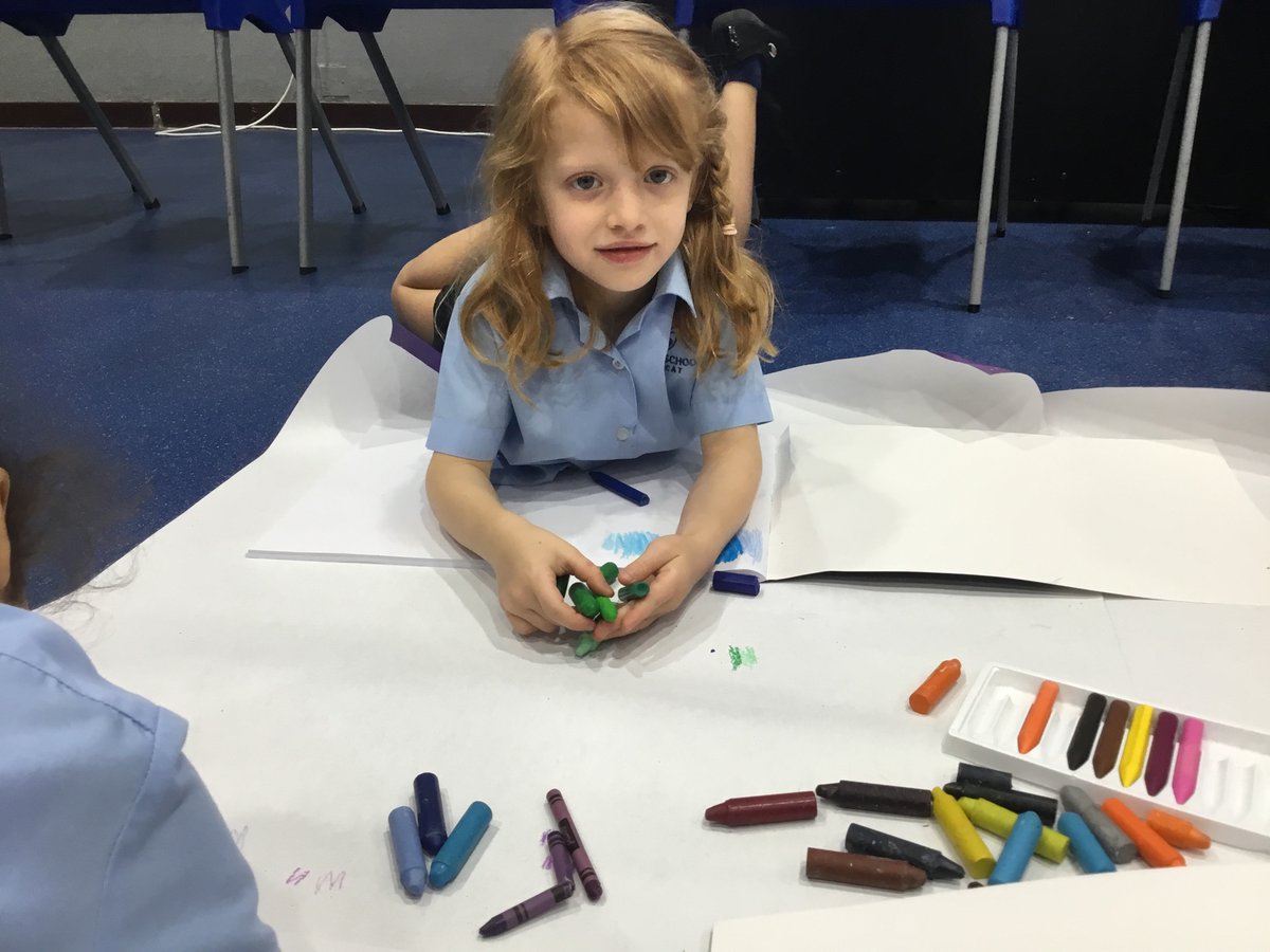 BSMuscatY2's tweet image. Year 2 have been practising our blending skills in art - inspired by our reading book ‘The Day the Crayons Quit’. 
@BSMuscat 
@BSMuscatPrimary