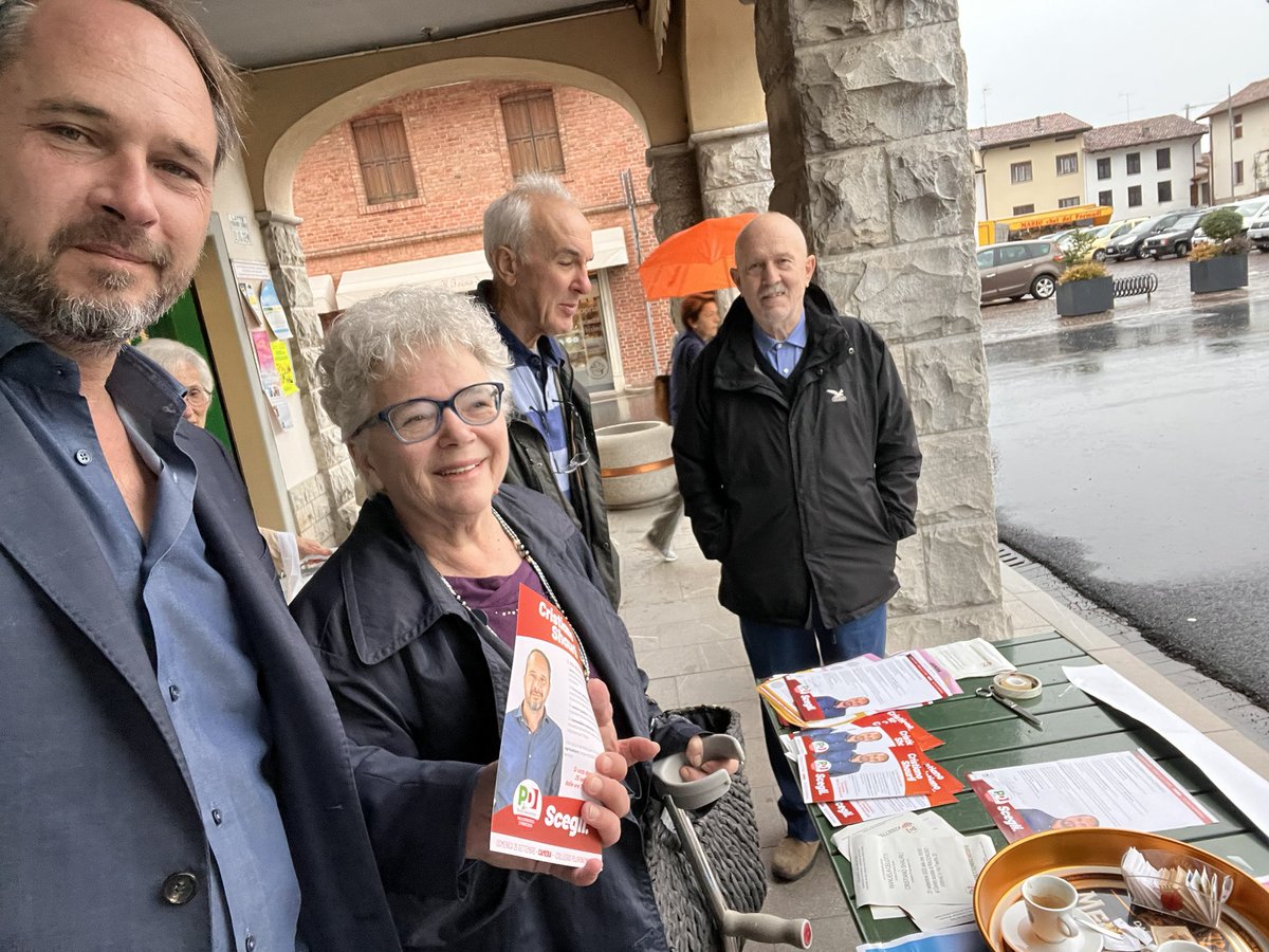 La mamma al banchetto…penso di averla convinta <a href="/pdfvg/">Pd Friuli Venezia Giulia</a> <a href="/pdnetwork/">Partito Democratico 🇮🇹 🇪🇺</a>