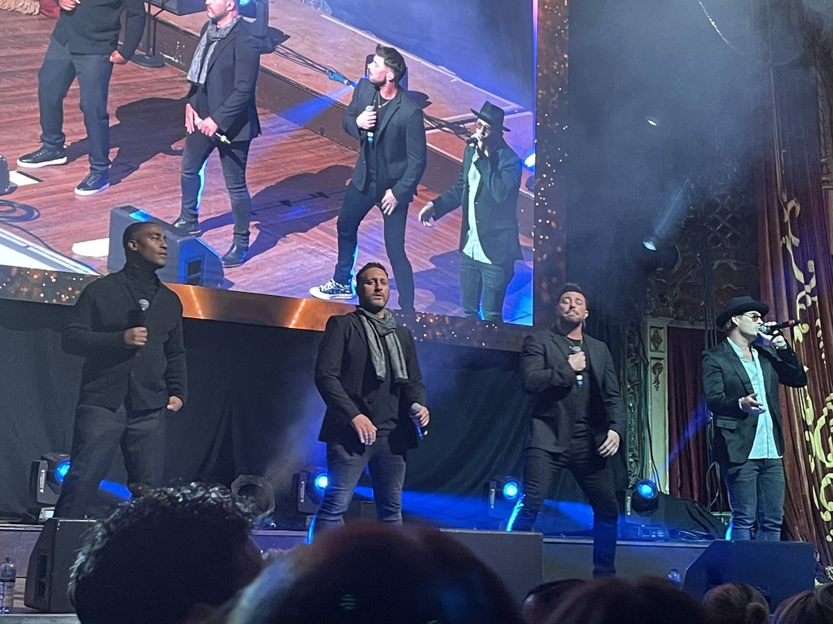 @officialblue at BIBAs2022 Blackpool  16th September @mrduncanjames @antonycosta @simonwebbe1 #LeeRyan