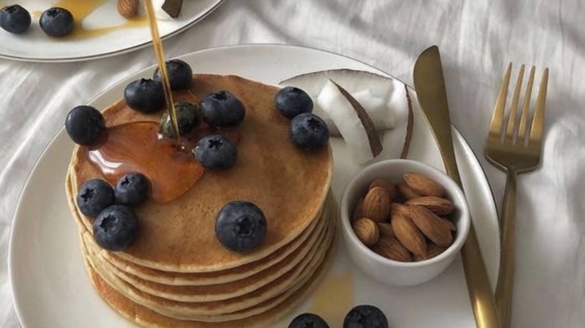 malusokay's tweet photo. Craving pancakes for breakfast 🤍 https://t.co/iGJCpGhVgm