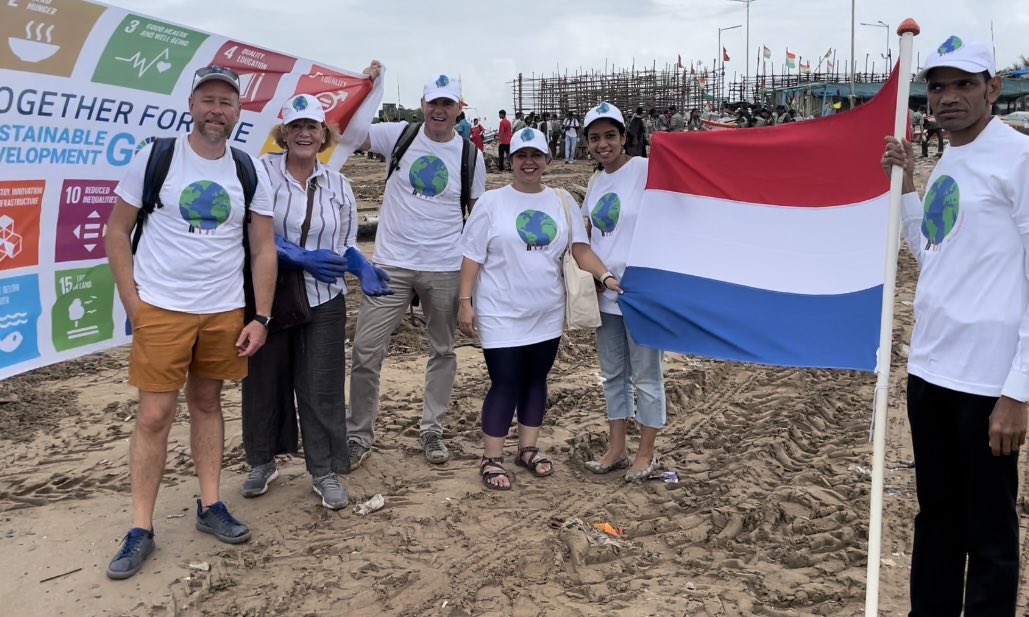 Bart de Jong tweet media