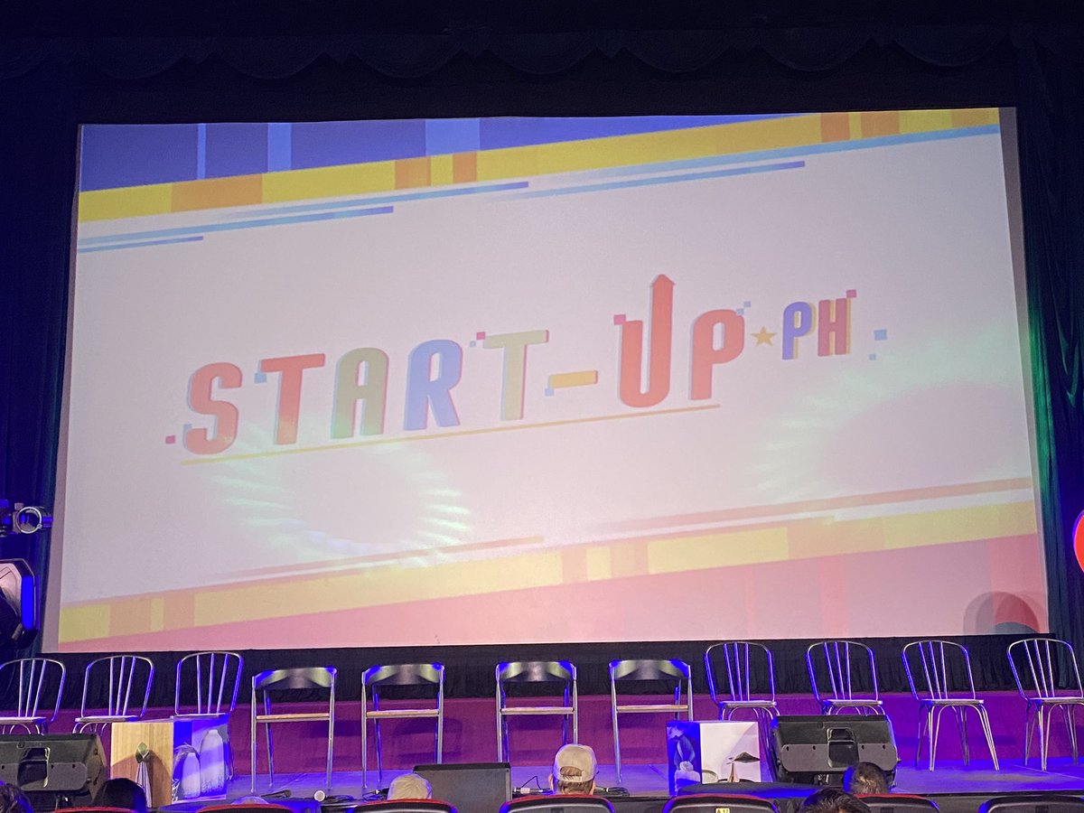 glayiii's tweet photo. San na you? Dito na us! @TheWritePatrick #StartUpPh #StartUpPHGrandEvent https://t.co/u47yJiDVK3