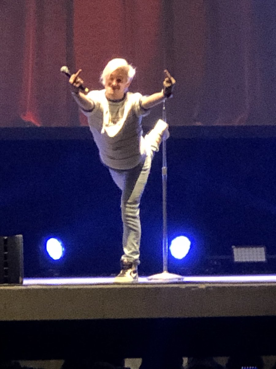 LyssSzafranski's tweet photo. How has it been nearly 6 months since #IHTDTT Pittsburgh?! Take me back 🥺 https://t.co/XOJICIDN6t