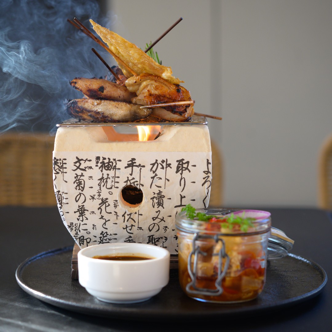 Good food is the way to our heart!❤️ 
#EatAtARLO