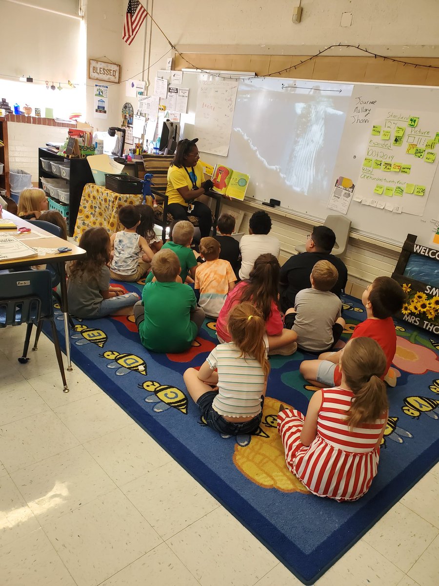 We had some friends come and read to us today to launch us into our read-a-thon <a href="/wfcunningham/">Cunningham Cougars</a> <a href="/WFISDschools/">Wichita Falls ISD</a> #teamwfisd