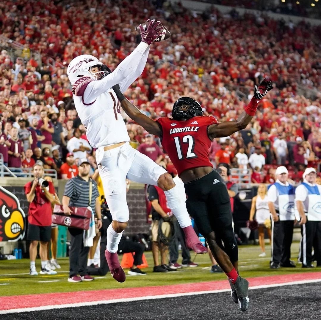 Sanibelfly's tweet photo. World, let me introduce you to Johnny Wilson!!! Go Noles!!! π’ #FSUvsLOU #FSUTwitter #FSUvsUL #fsufootball https://t.co/3pWkXqSIfn
