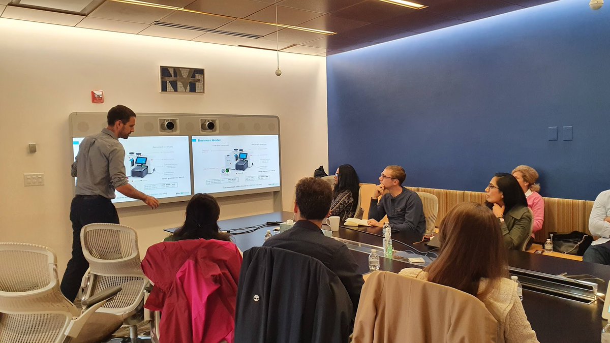 venturelab_ch's tweet photo. The #VLeadersBiotech Roadshow has finished with a great week full of meetings, visits, strategic workshops, and after works with such an amazing team! 
@BionomousCH @InterAxBiotech @Healiva2 @RecolonyAG  
 
#VLeadersBiotech #SwissStartups #BioTech #Boston #USA https://t.co/sP5WkzluBM