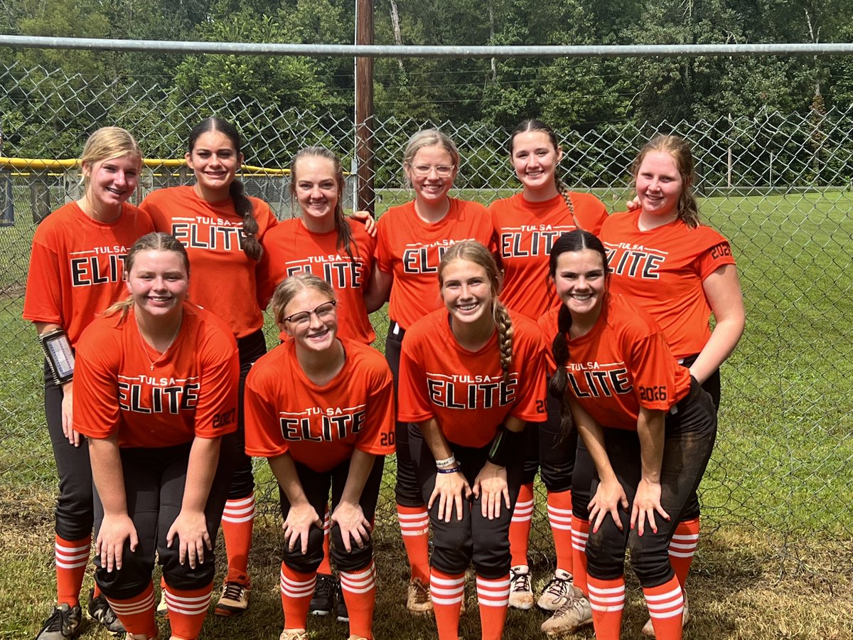 Ready to take the field with these ladies tomorrow for 1st tourney of the season. Game time 9:15a @ City of Colleges F4. Let’s go #BeElite @cbcsoftball17