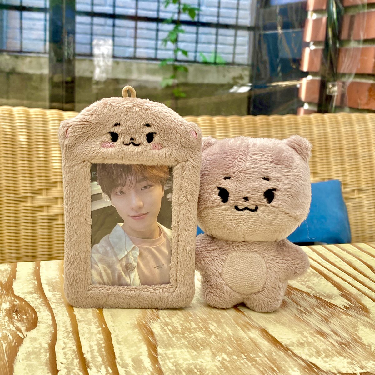 svtdino_holder's tweet photo. 🦦 당찬수달 인형 &amp; 포카홀더 입금폼 🦦

💖 2022.9.24(토) 2:11PM ~ 10.15(일)11:59PM
https://t.co/jpPKSTXo39

#RT 추첨 한분께 당찬이 인형을 드립니다!

반드시 윗치폼의 공지사항을 잘 읽어주신 후 구매해주세요! https://t.co/HHqbkh8RlQ