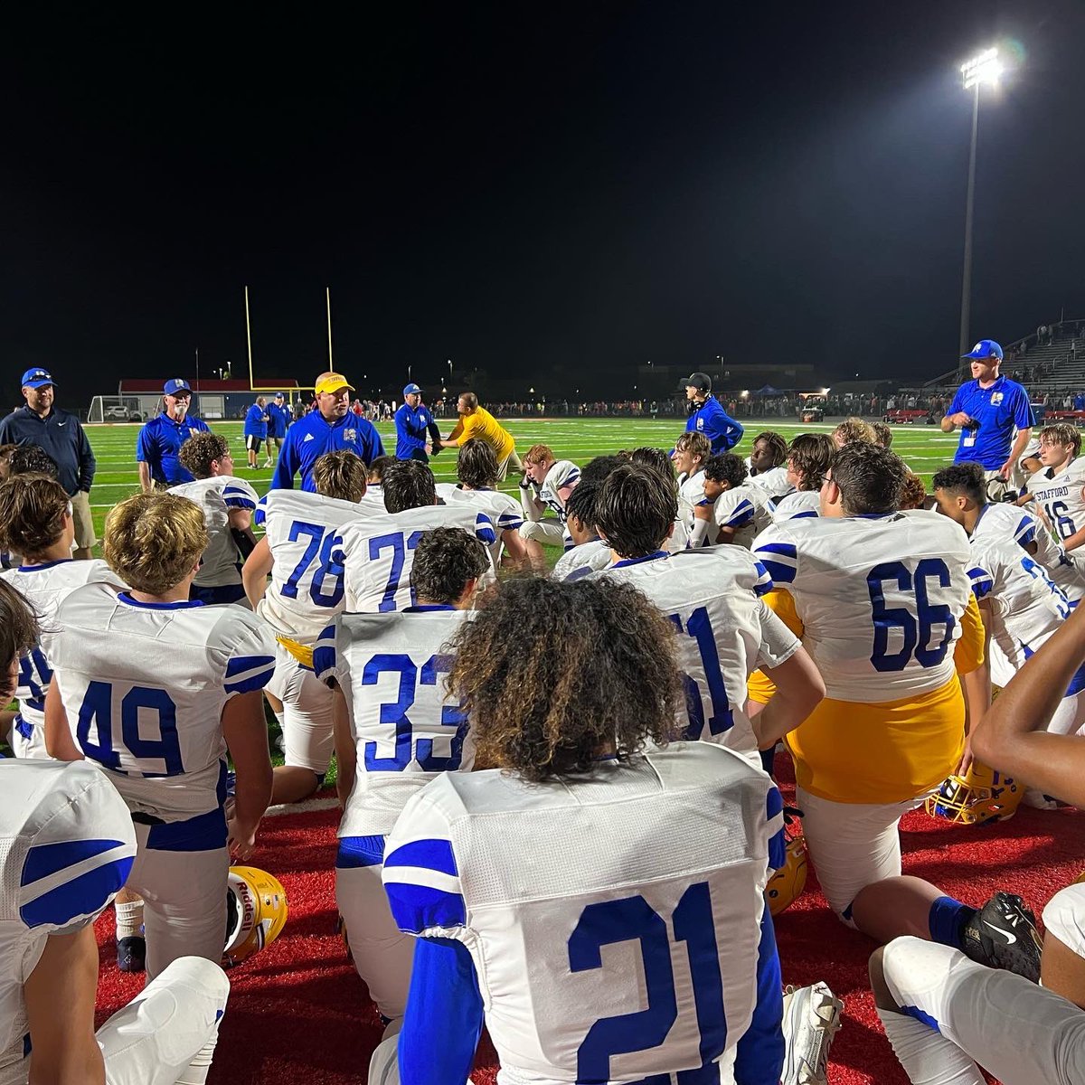 SHSIndiansFB's tweet photo. Just before the season began, the Chief of the Patawomeck tribe talked to our young team about kihte. Tonight that message about heart came to fruition 💙🏈💛 #SHS #TribeStrong #Kihte #IndiansFootball @shsindiantribe @SHSIndianNation @AllenHicks66AP https://t.co/aqVKPcjuec