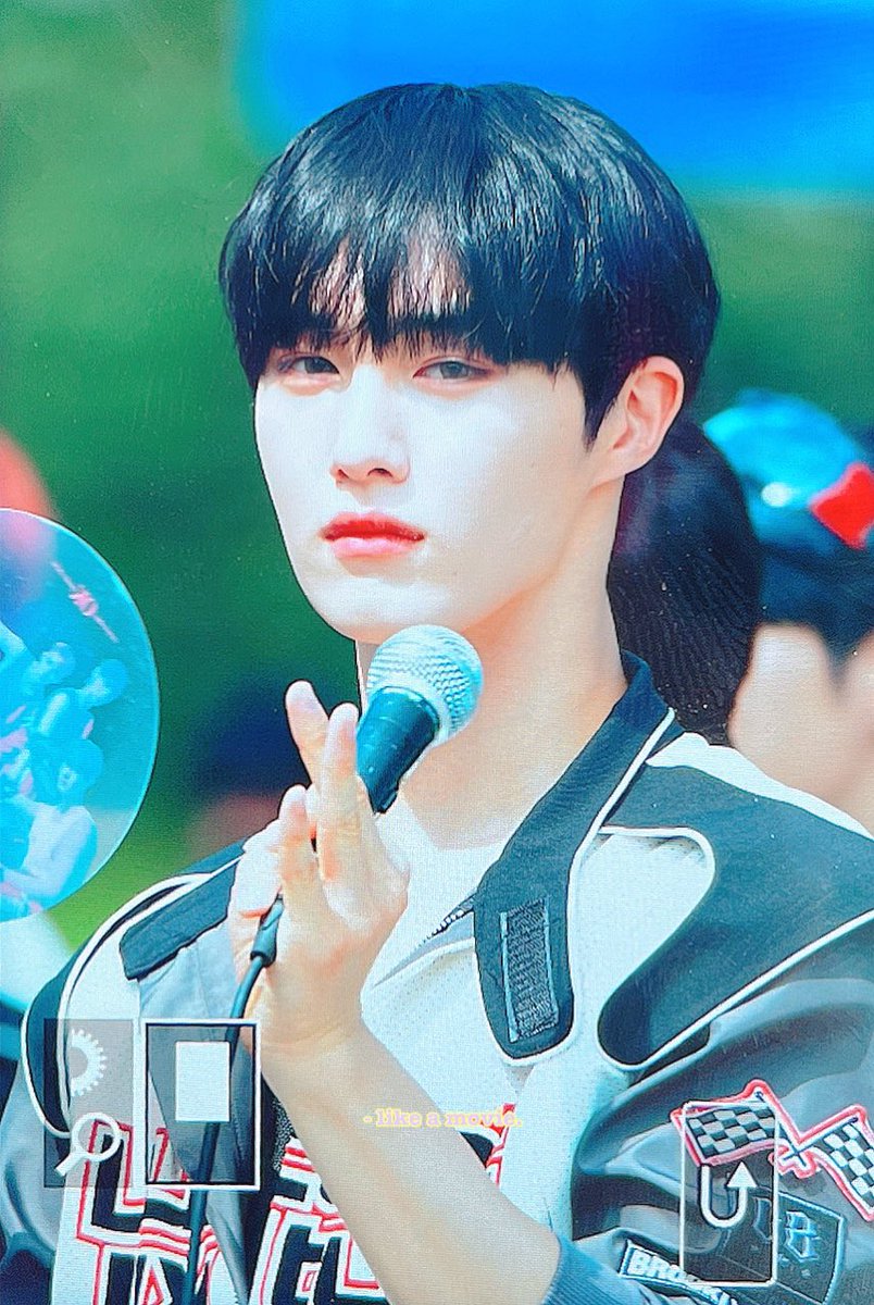 LAMforHS's tweet photo. 220917 잘생김이지나친편..🥹
#CIX #현석 #윤현석 #HYUNSUK https://t.co/oeSMW3wc0U