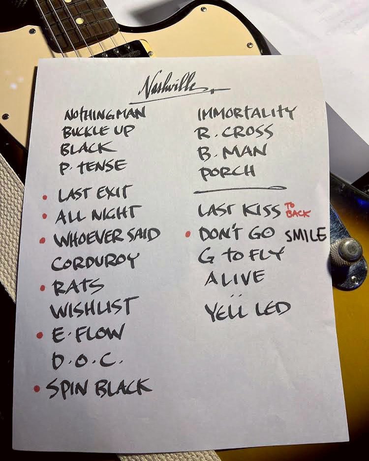 Hats off to you, Nashville! 🎸