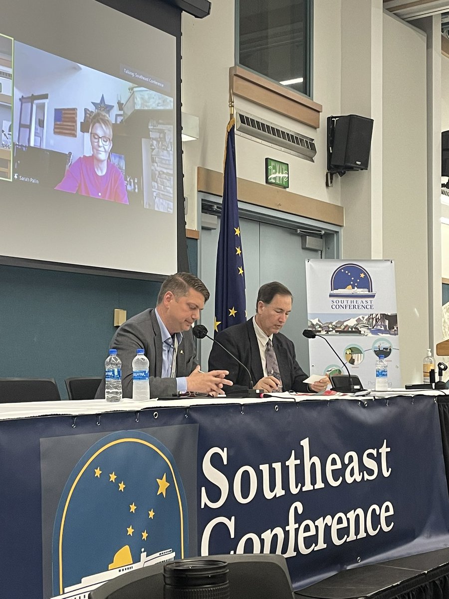 arcticf0x1's tweet photo. Great week in Ketchikan for the #southeastconference annual mtg https://t.co/zKe2WoSZ3I