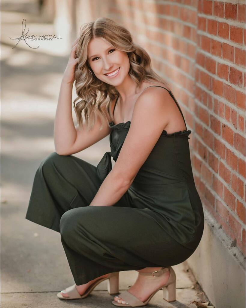 “Having my senior pictures done by Amy was everything I wanted! I loved not having to worry about getting myself ready. It was so easy and she made me feel beautiful in every outfit and every location was perfect to what I envisioned.” 

Hair and makeup … instagr.am/p/CimCBTOrwEy/