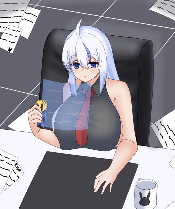 珍しく真面目な感じのリヴィエラさんを 