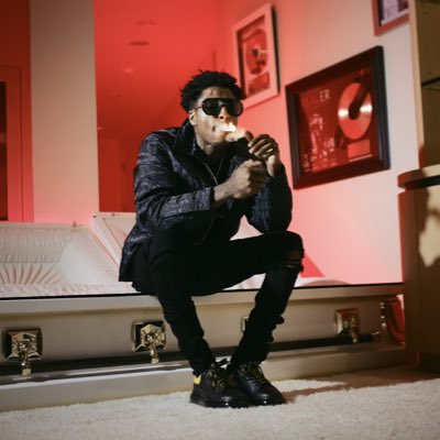 Lawson4KT's tweet photo. #NewProfilePic https://t.co/TQ7DVwKyz4