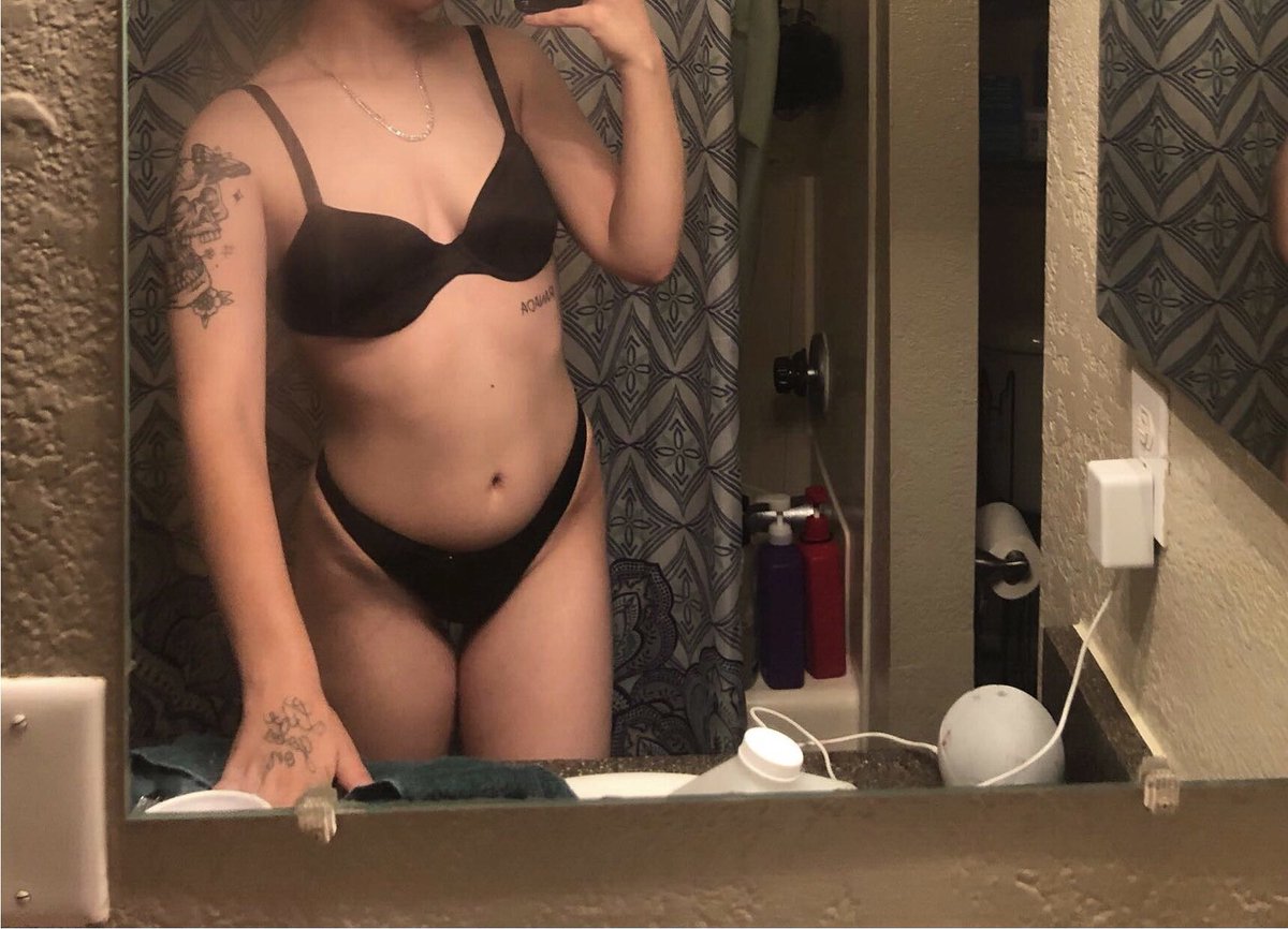 Audreymfjackson's tweet photo. @onlyfansnewbs $10 OnlyFans 📲
https://t.co/Qp6Vf3BLI5 https://t.co/V5VepJVQwu