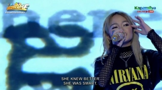 Myls044's tweet photo. omg!!omg!!!SHE WAS ONLY 16 sa Showtime stage!!🥹i lab yu @itsShowtimeNa fam for letting Janine Berdin sing her song on stage!😭🖤you make people happy talaga!!🥰🫶

#ShowtimeIdolNatin
#TNTChampsOnShowtime https://t.co/c5HjkxiRVX