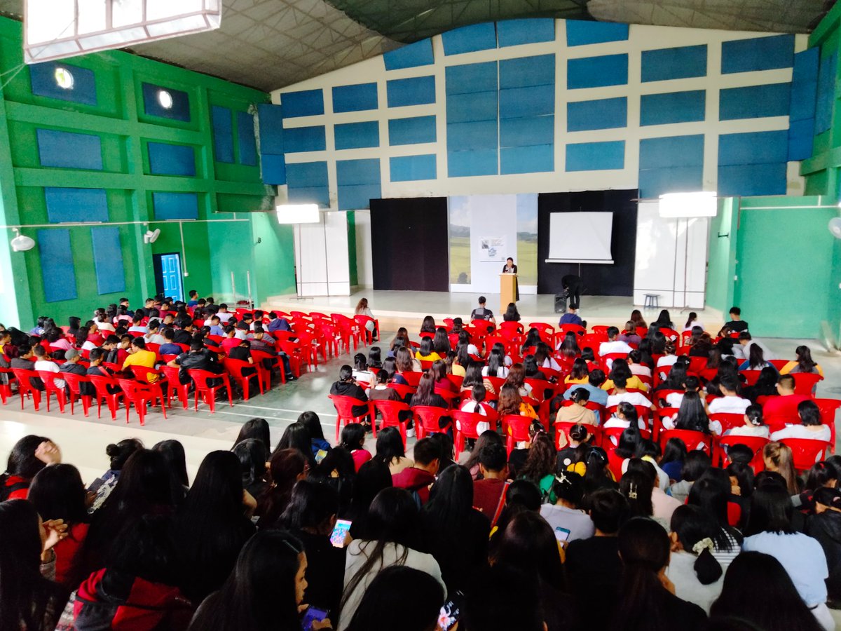 sbmuudpacpi's tweet photo. @sbmu_mizoram   pre-event for youth rally @govt.champhai college #SwachhAmritMahotsav 
#YouthVsGarbage https://t.co/fWr5IwkVA8