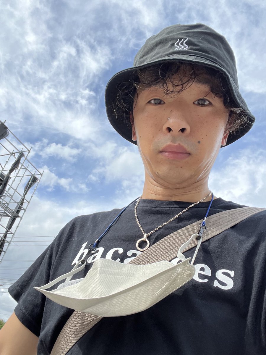 str_zzz0202's tweet photo. 今日は黒バケ❤️🔥❤️🔥❤️🔥
久しぶりに二度寝してこんな時間😭
#佐藤千亜妃
#S.S.S.
#bacances https://t.co/C1gsLiTjhK