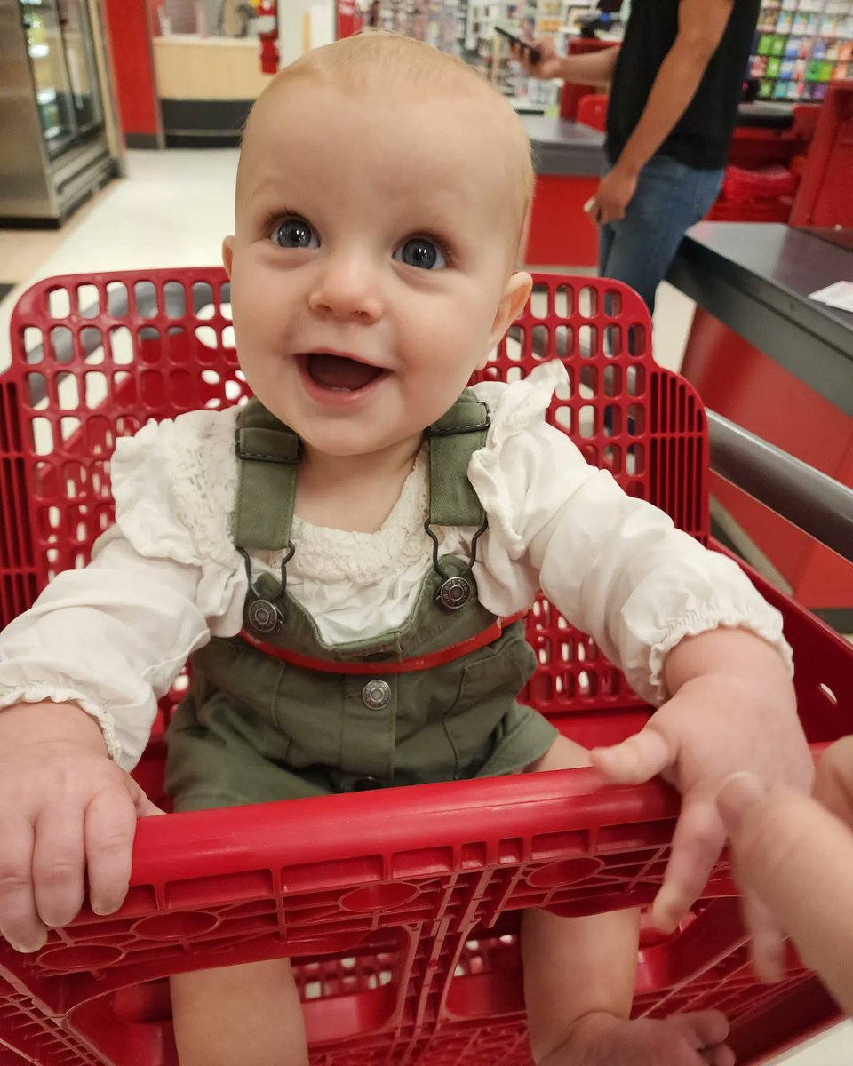 Put my baby in an ad <a href="/Target/">Target</a>