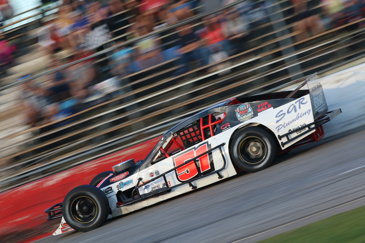 OSCAARRacing's tweet photo. Consistency has led to Dale Reinhart being ranked fourth in the @QueenstonChev Buick GMC #OSCAAR Modifieds presented by Just Foam It standings heading into #FallVelocity at @Sunset_Speedway on September 17 and 18.
Could this be the weekend for his first checkered flag of 2022? https://t.co/2p2nC6o3tW