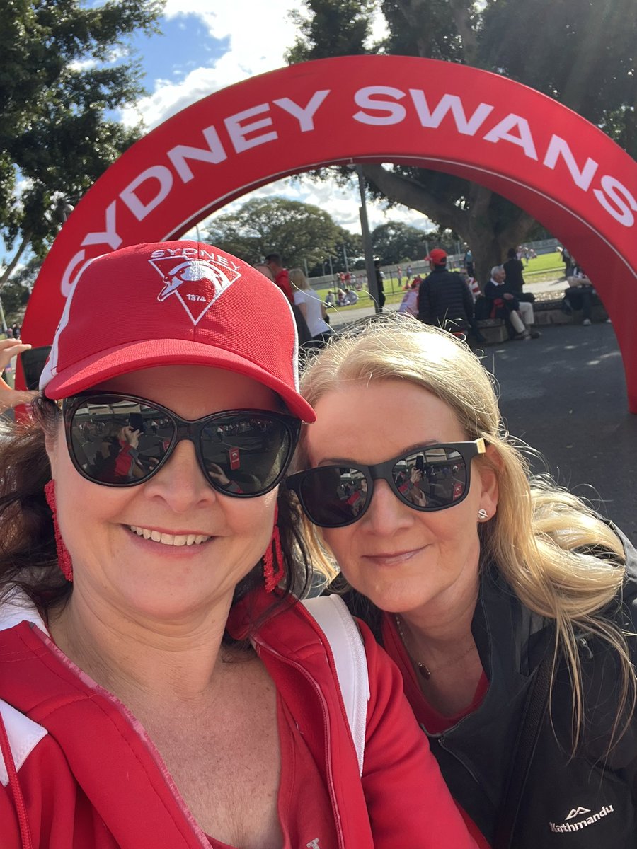 JackiJames's tweet photo. #GoSwans https://t.co/ACOXAI3kfo
