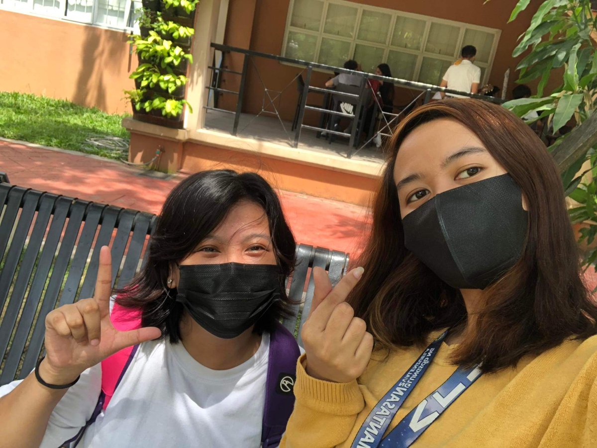 SupremeSquad036's tweet photo. @reginiosara ito rin po cute heuehehehehe 

#CokeFanFusion
#CokeStudio
#CokeFanFusionWithKZ https://t.co/lsEbZhRjDM
