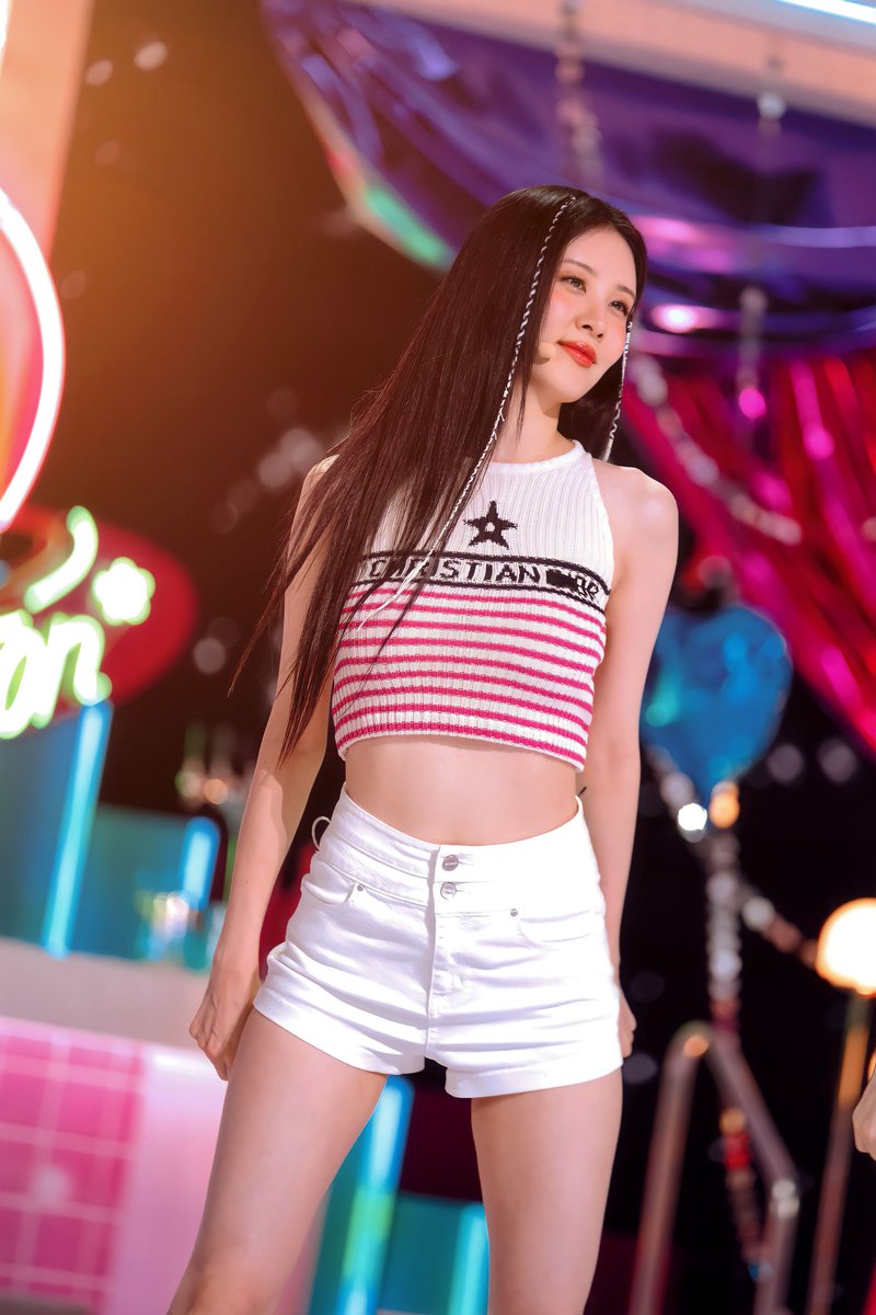 gg-bodygoals-on-twitter-seohyun