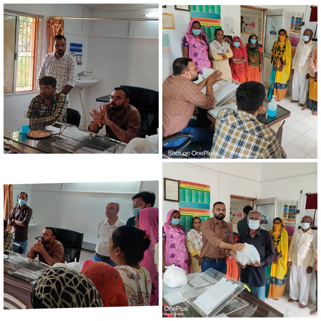 આજ રોજ માન.પ્રધાનમંત્રી ના જન્મ દિન નિમિતે પ્રધાનમંત્રી ટીબી મુક્ત ભારત અભિયાન હેઠળ લીંભોઇ પ્રા.આ.કેન્દ્ર ના ટીબી ના દર્દી ઑ ને લક્ષ્મી પ્રોટીન્સ પ્રા.લિ ના સહયોગ થી ન્યુટ્રિશન કીટ આપવામાં આવી. <a href="/NtepGuj/">TB Mukt Bharat - Gujarat</a> ,<a href="/DdoArvalli/">DDO Arvalli Modasa</a>, @CollectorArvali ,<a href="/NHMGujarat/">NHM Gujarat</a>