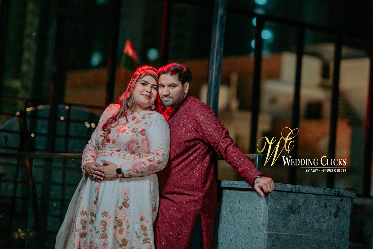 ClicksAjay's tweet photo. my love I can feel heartbeat as we dance now closer then before

Couple shubham &amp; Manisha

#weddingclicksbyajay #indianweddingphotographer #bridetobe #weddingceremony #wedding #indianwedding #weddingphotoshoot #destinationweddingphotographer #destinations #moradabad #shoot https://t.co/6SI4GtgBZe