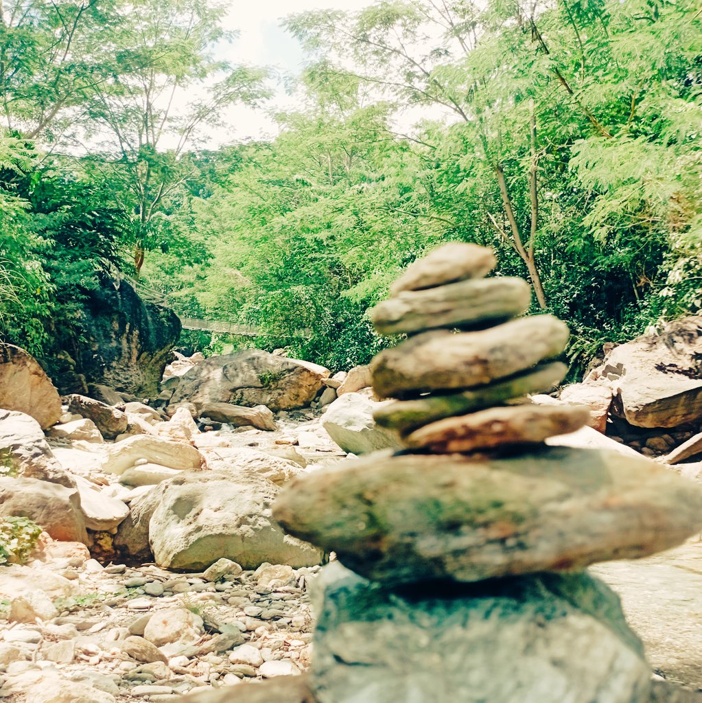 othersideofroj's tweet photo. #Mindoro 🏞️ https://t.co/G6sQjVmyN5